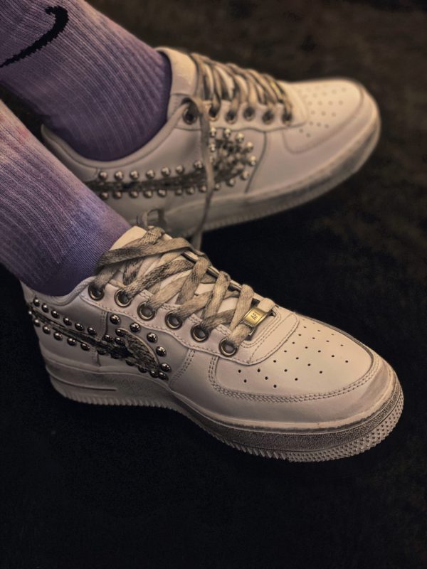NIKE AIR FORCE low white COB borchie