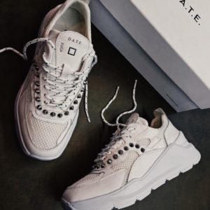 D.A.T.E. FUGA Patent White (TACHUELAS)