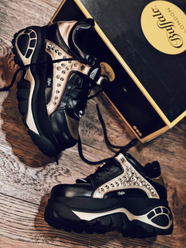 Buffalo Low Metallic Black Gold