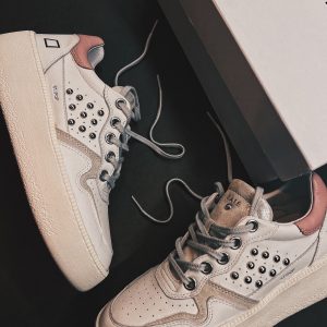 D.A.T.E. STEP pop white pink borchie